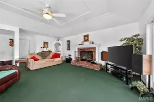 11923 Quality Ln, Maryland Heights, MO 63043 - Photo 7