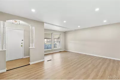 11790 New Halls Ferry Road, Florissant, MO 63033 - Photo 5