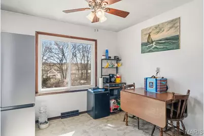 3858 Ronnie Lane, Pacific, MO 63069 - Photo 11