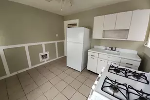 4660 Ray Ave, Saint Louis, MO 63116 - Photo 5