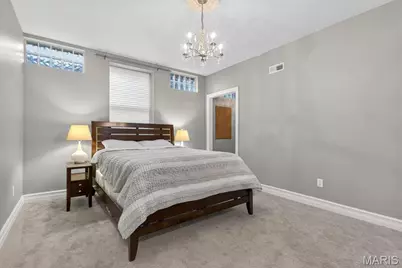 2221 Stonegate Manor Court, Chesterfield, MO 63017 - Photo 39