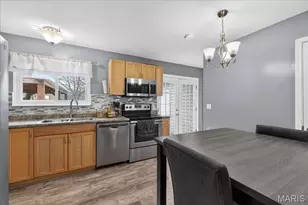 1403 De Porres Ln, Saint Charles, MO 63304 - Photo 3