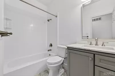 931 Wellesley Place Drive, Chesterfield, MO 63017 - Photo 33