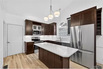 931 Wellesley Place Drive, Chesterfield, MO 63017 - Photo 15