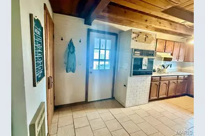 203 S Madison Street, Perry, MO 63462 - Photo 11