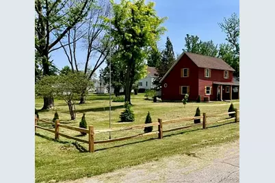 203 S Madison Street, Perry, MO 63462 - Photo 5