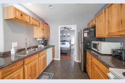 73 Truetken Point, Lake Ozark, MO 65049 - Photo 15