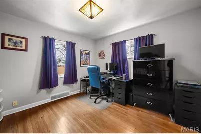 55 W Drake Avenue, Webster Groves, MO 63119 - Photo 15