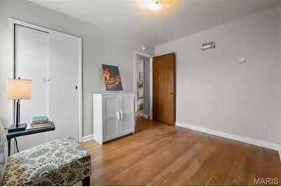 55 W Drake Avenue, Webster Groves, MO 63119 - Photo 13