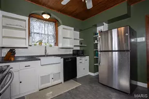 6136 Adkins Ave, Saint Louis, MO 63116 - Photo 13