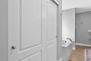 1928 Bridgecrest Crossing, Saint Charles, MO 63303 - Photo 29