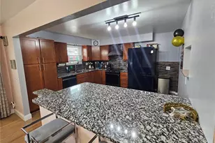 805 Westair Dr, Saint Louis, MO 63125 - Photo 7