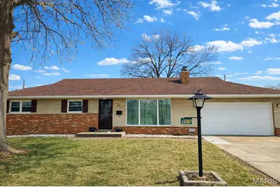 805 Westair Drive, Saint Louis, MO 63125 - Photo 1