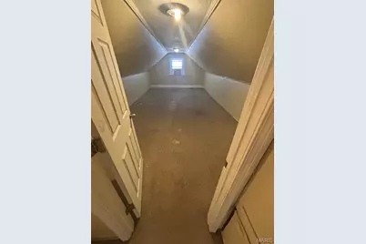 5979 Drury Lane, Saint Louis, MO 63147 - Photo 7