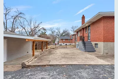 700 N Elizabeth Avenue, Ferguson, MO 63135 - Photo 27