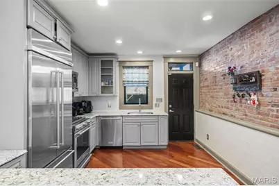 4455 Oakland Avenue, Saint Louis, MO 63110 - Photo 13