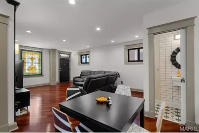 4455 Oakland Avenue, Saint Louis, MO 63110 - Photo 9