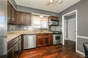 835 Knickerbacker Dr, Manchester, MO 63021 - Photo 9