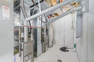 902 Palisades Cir, Saint Charles, MO 63301 - Photo 51