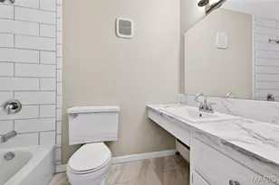 10031 Echoridge Ln, Affton, MO 63123 - Photo 13