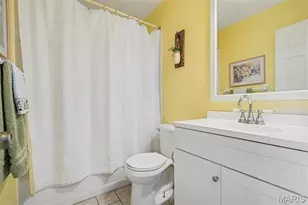 9781 Tesson Creek Estates Dr, Affton, MO 63123 - Photo 11