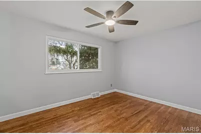 725 Hazelvalley Drive, Hazelwood, MO 63042 - Photo 27