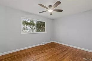 725 Hazelvalley Dr, Hazelwood, MO 63042 - Photo 27