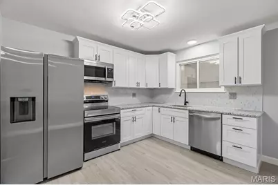 725 Hazelvalley Drive, Hazelwood, MO 63042 - Photo 21