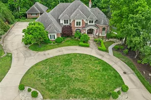 12932 Sunset Bluff Ct, Saint Louis, MO 63127 - Photo 3