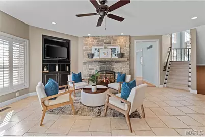 12932 Sunset Bluff Court, Saint Louis, MO 63127 - Photo 17