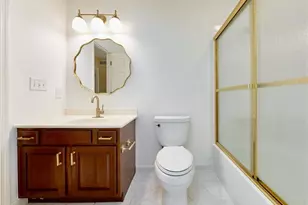 16507 Kingspointe Lake Ln, Chesterfield, MO 63005 - Photo 85