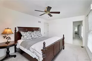 16507 Kingspointe Lake Ln, Chesterfield, MO 63005 - Photo 47