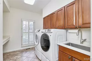 16507 Kingspointe Lake Ln, Chesterfield, MO 63005 - Photo 35