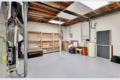 16507 Kingspointe Lake Lane, Chesterfield, MO 63005 - Photo 79