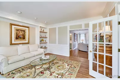 16507 Kingspointe Lake Lane, Chesterfield, MO 63005 - Photo 15