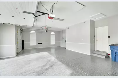 16507 Kingspointe Lake Lane, Chesterfield, MO 63005 - Photo 89