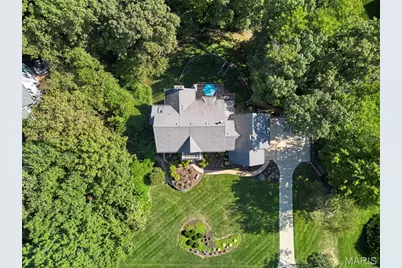 16507 Kingspointe Lake Lane, Chesterfield, MO 63005 - Photo 5