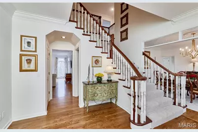 16507 Kingspointe Lake Lane, Chesterfield, MO 63005 - Photo 11