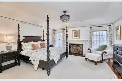 16507 Kingspointe Lake Lane, Chesterfield, MO 63005 - Photo 37