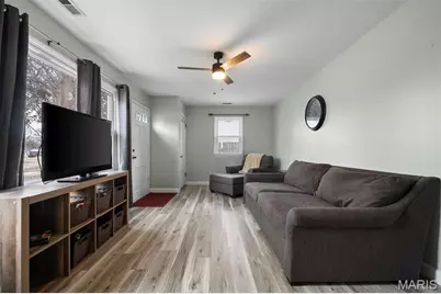 8501 Palmetto Drive, Affton, MO 63123 - Photo 5