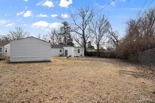 8501 Palmetto Dr, Affton, MO 63123 - Photo 25