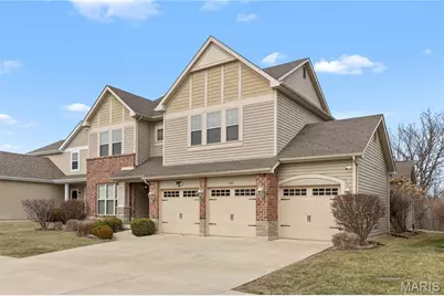 1802 Sterling Oaks Drive, Saint Peters, MO 63376 - Photo 1