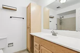 1050 Kehrs Mill Rd, Ballwin, MO 63011 - Photo 31