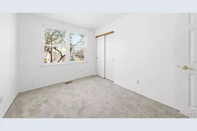 1050 Kehrs Mill Road, Ballwin, MO 63011 - Photo 29