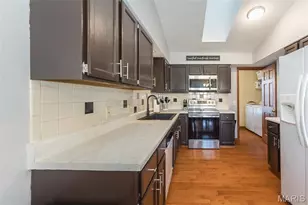 1012 Pegasus Cir, Saint Peters, MO 63376 - Photo 9