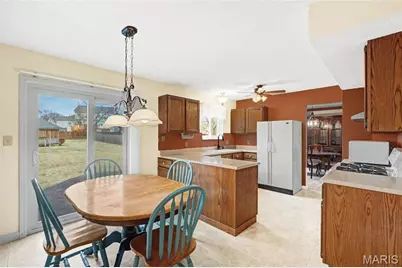 1013 Driftwood Trails Drive, Florissant, MO 63031 - Photo 39