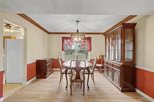 1013 Driftwood Trails Dr, Florissant, MO 63031 - Photo 3