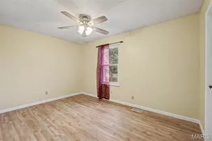 1013 Driftwood Trails Dr, Florissant, MO 63031 - Photo 19