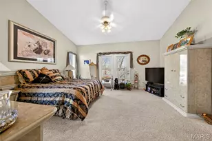 1521 Hibernation Hollow, Wentzville, MO 63385 - Photo 33