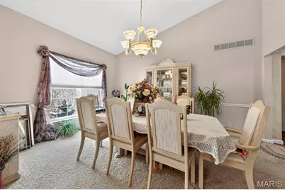 1521 Hibernation Hollow, Wentzville, MO 63385 - Photo 21